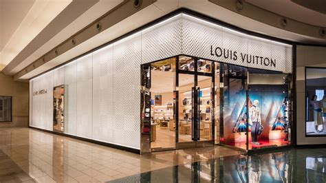 louis vuitton atlantis bahamas|Louis Vuitton outlet Orlando fl.